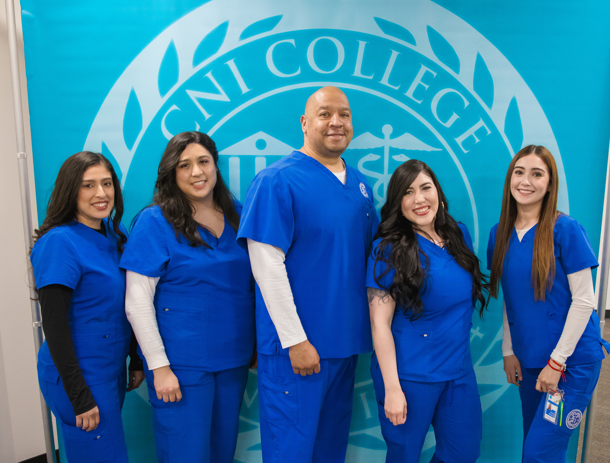 A group of CNI graduates